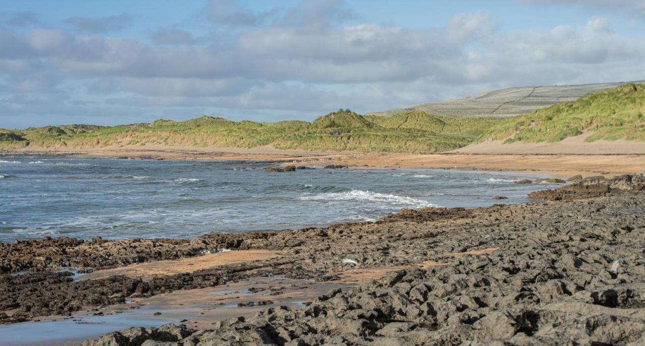 1844 Seascape Cottage Is Located On The Wild Atlantic Way Fanore Zewnętrze zdjęcie
